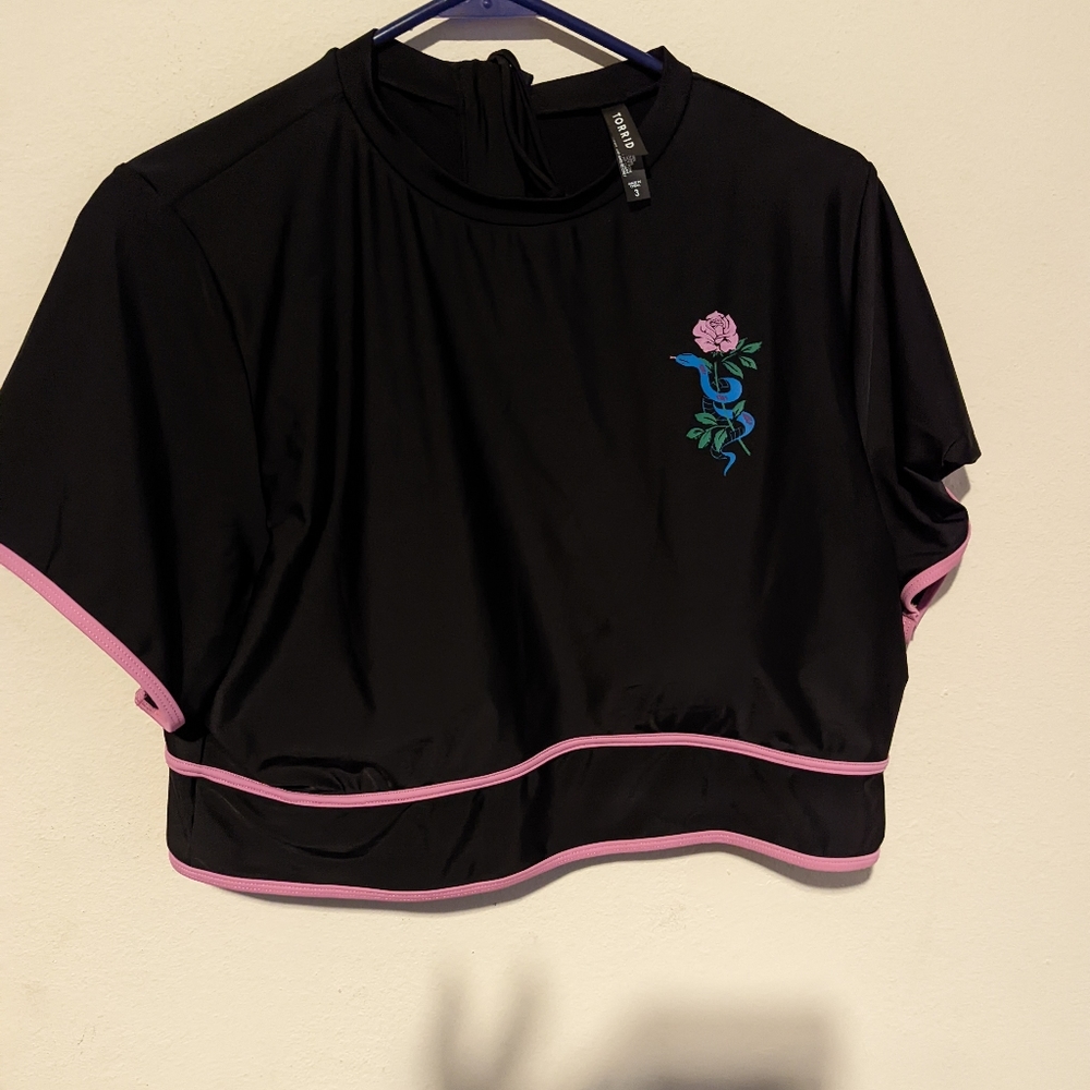 Torrid swim top size 3